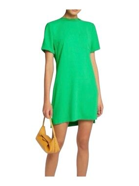 Alice + Olivia Catalina Green T-Shirt Dress Size M Crepe Short sleeve Mini